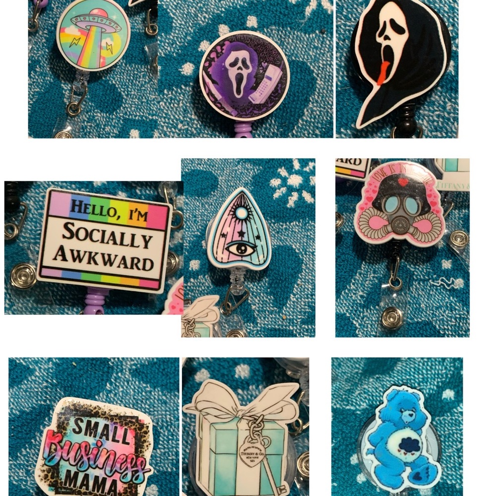 Wholesale mystery badge reels! 20 random